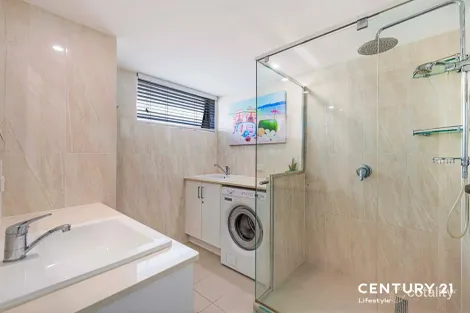 Property photo of 8/13 Landsborough Parade Golden Beach QLD 4551