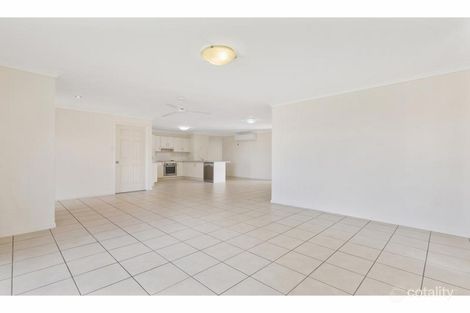 Property photo of 30 Lillypilly Avenue Gracemere QLD 4702