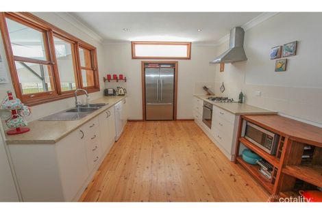 Property photo of 13 Rocket Street Bathurst NSW 2795