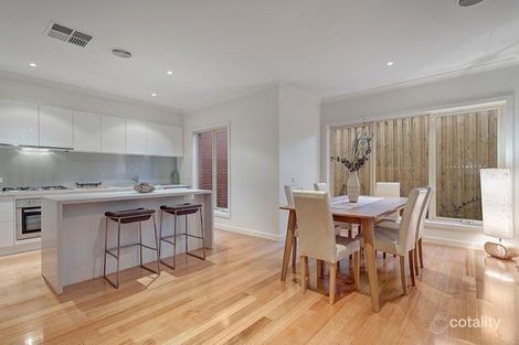 Property photo of 3/31 Kennealy Street Surrey Hills VIC 3127