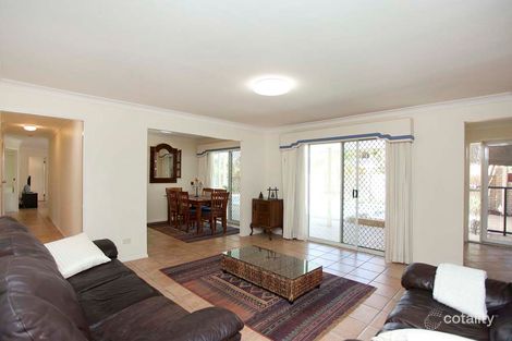 Property photo of 18 Pindari Crescent Wishart QLD 4122
