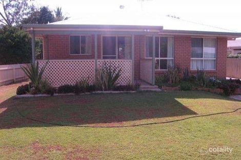 Property photo of 4 Natalie Place Kinka Beach QLD 4703