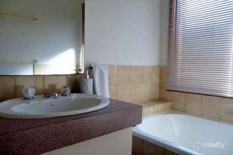 Property photo of 4 Sidney Street Cranbourne VIC 3977
