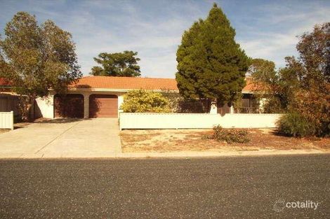 Property photo of 70 Agincourt Drive Forrestfield WA 6058