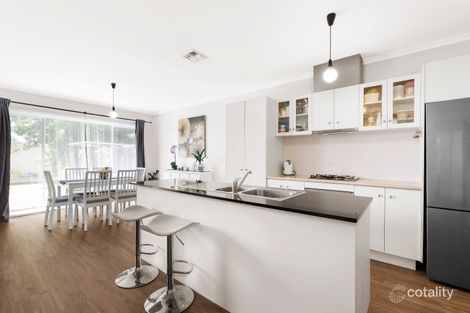 Property photo of 10 Sugar Gum Drive Bundoora VIC 3083