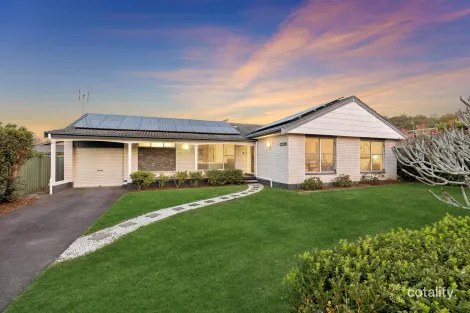 3 Shoreview Cl, Point Clare, NSW 2250