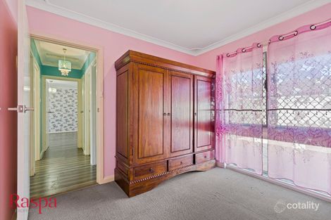 Property photo of 17 Rambures Way Hamilton Hill WA 6163