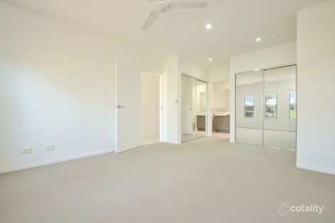 Property photo of 11 Orchard Drive Kirkwood QLD 4680