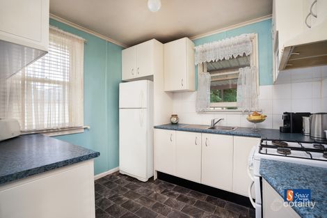 Property photo of 41 Pinnacle Street Sadleir NSW 2168