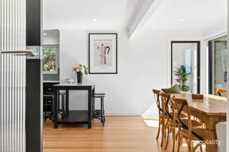 Property photo of 4 Mitchell Court Marengo VIC 3233