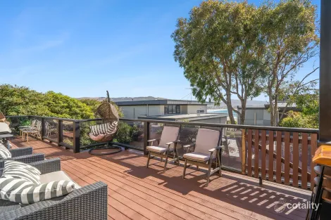 Property photo of 4 Mitchell Court Marengo VIC 3233