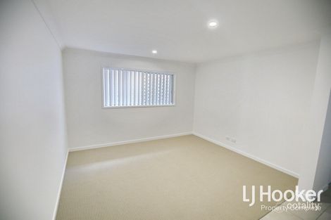 Property photo of 18 Hillard Street Yarrabilba QLD 4207