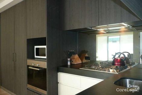 Property photo of 11/30-32 Docker Street Elwood VIC 3184
