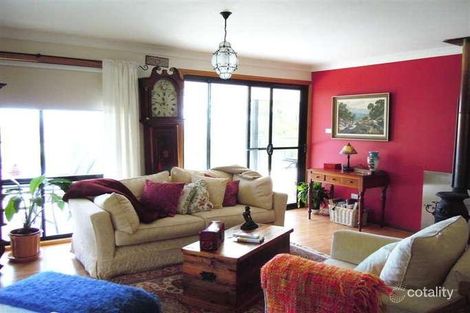 Property photo of 97E Red Cedar Lane Meroo Meadow NSW 2540