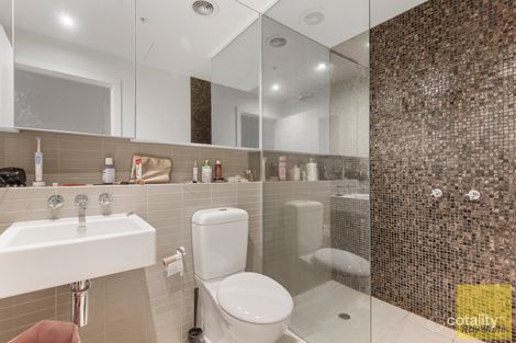 Property photo of 512/55 Queens Road Melbourne VIC 3004
