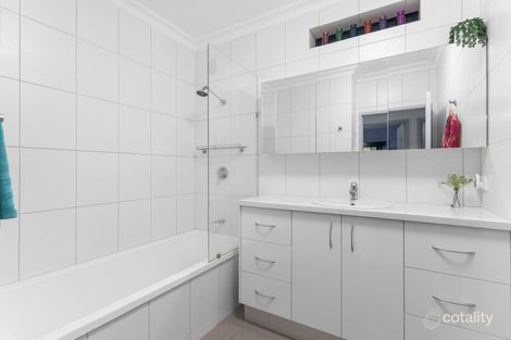 Property photo of 5 Serissa Street Mooroobool QLD 4870