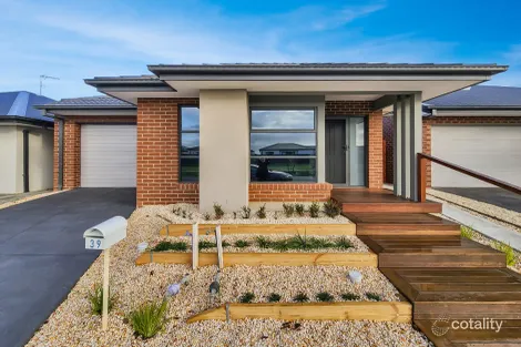 39 Ricky Pde, Armstrong Creek, VIC 3217