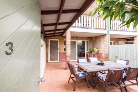 Property photo of 3/279 Wynnum Road Norman Park QLD 4170