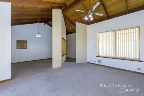 Property photo of 73 Naval Parade Ocean Reef WA 6027