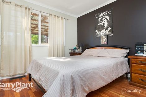 Property photo of 33 Popes Road Keysborough VIC 3173