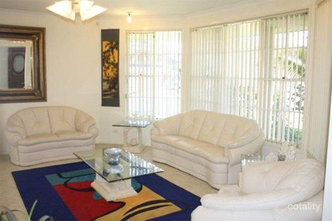 Property photo of 1 Woollsia Court Voyager Point NSW 2172
