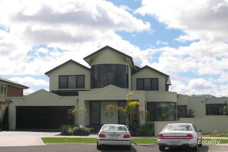 11 Peerless Ct, Avondale Heights, VIC 3034