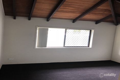 Property photo of 150 Heeb Street Benowa QLD 4217