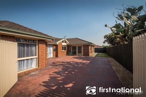 Property photo of 21 Franklin Parade Lynbrook VIC 3975
