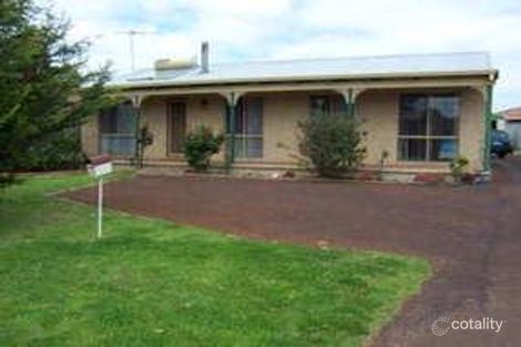 13 Seville Way, Orana, WA 6330