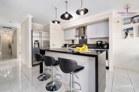 Property photo of 3 McKillop Way Fraser Rise VIC 3336