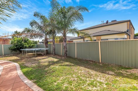 Property photo of 8 Brentley Close Point Cook VIC 3030