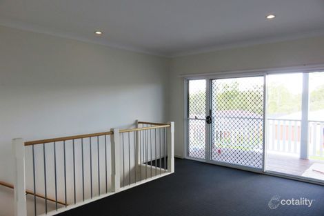 Property photo of 40 Rosella Crescent Springfield Lakes QLD 4300