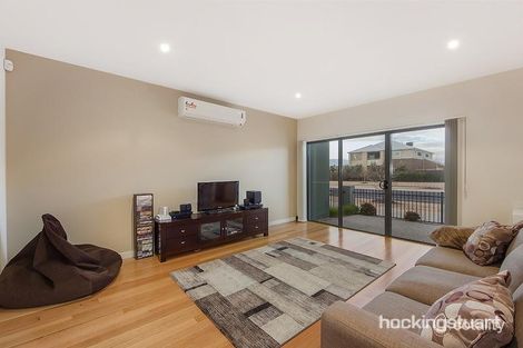 Property photo of 52 Commercial Road Caroline Springs VIC 3023