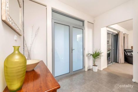 Property photo of 33B McLaren Crescent Pearce ACT 2607