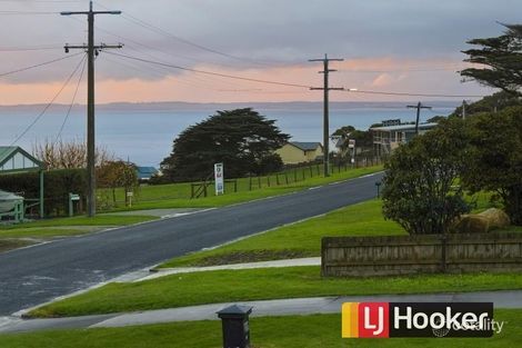 Property photo of 10 Panorama Drive San Remo VIC 3925