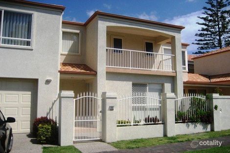 2/10 Miami Shore Pde, Miami, QLD 4220