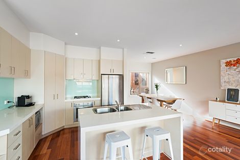 Property photo of 128 Gowanbrae Drive Gowanbrae VIC 3043
