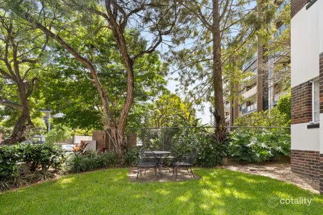 Property photo of 1/32 Moray Street New Farm QLD 4005