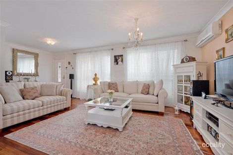 Property photo of 2B Woodi Close Glenmore Park NSW 2745
