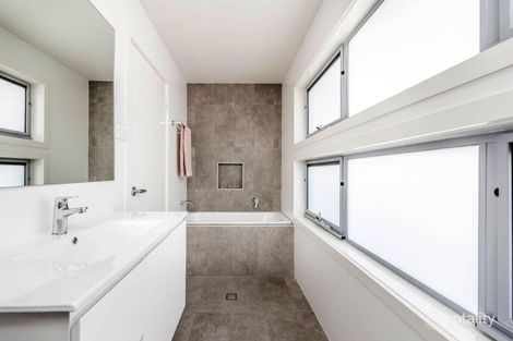 Property photo of 33B McLaren Crescent Pearce ACT 2607
