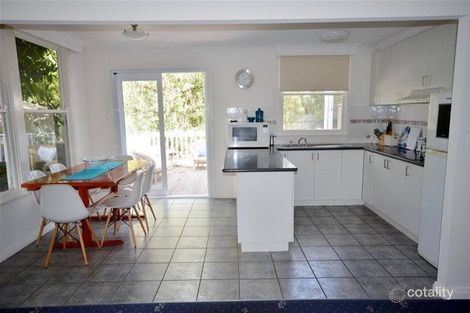 Property photo of 25 Abbott Street Inverloch VIC 3996