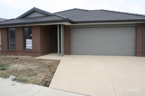 17 Cottonwood Way, Waurn Ponds, VIC 3216