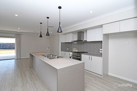 Property photo of 7 Peppermint Circuit Nikenbah QLD 4655