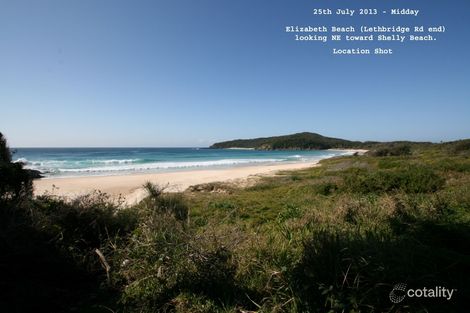 Property photo of 20 Lakeside Crescent Elizabeth Beach NSW 2428