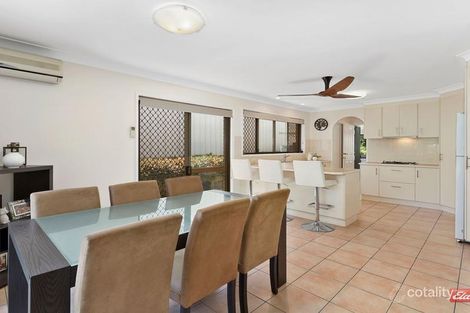 Property photo of 27 Petringa Crescent Springwood QLD 4127