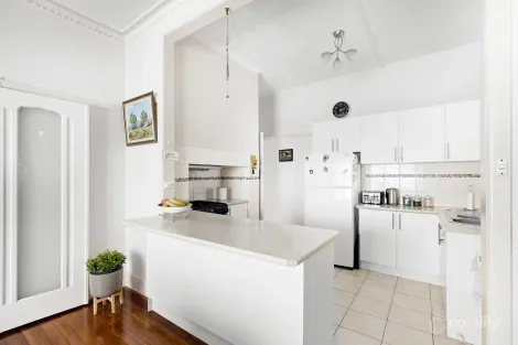 Property photo of 264 Victoria Road Thornbury VIC 3071