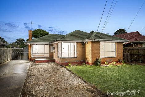 Property photo of 8 Blackwood Drive Melton South VIC 3338