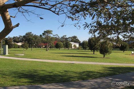 Property photo of 5 Tsavorite Promenade Australind WA 6233
