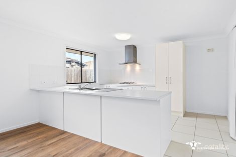 Property photo of 17 Hallvard Crescent Augustine Heights QLD 4300