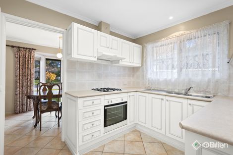 Property photo of 27 Fountain Drive Narre Warren VIC 3805